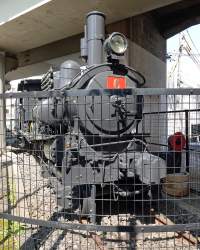 653813 B